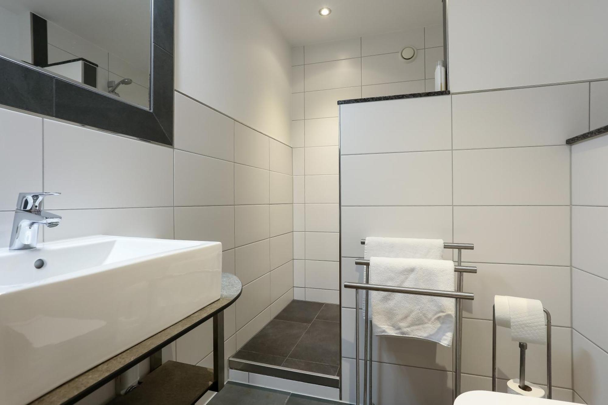 Aparthotel Schwarzwald Panorama Bad Wildbad Rum bild